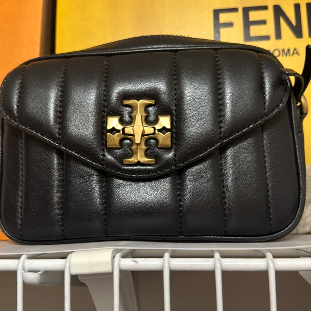Tory burch cross body bag